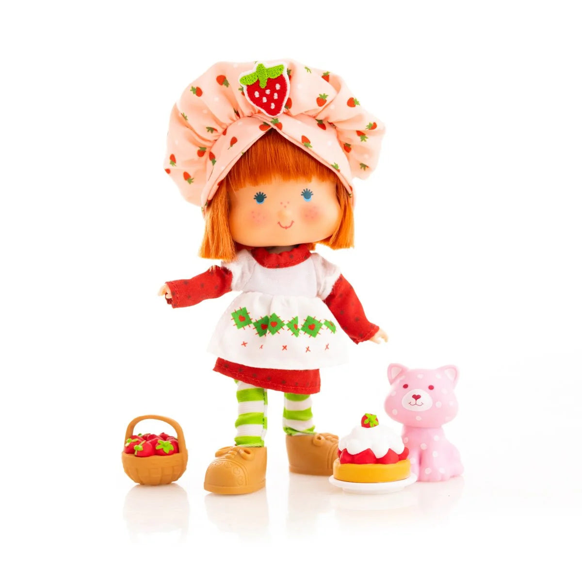 The Loyal Subjects Strawberry Shortcake 5 1/2-Inch Strawberry Shortcake Retro Fashion Doll San Diego Comic Con 2024 Exclusive