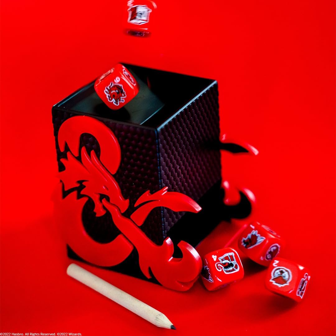 USAopoly Dungeons & Dragons YAHTZEE! with Custom Dice and Dice Tower