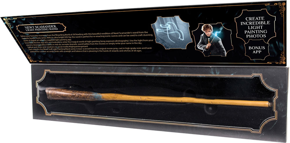 Wizarding World of Harry Potter Newt Scamander's Light Painting Wand