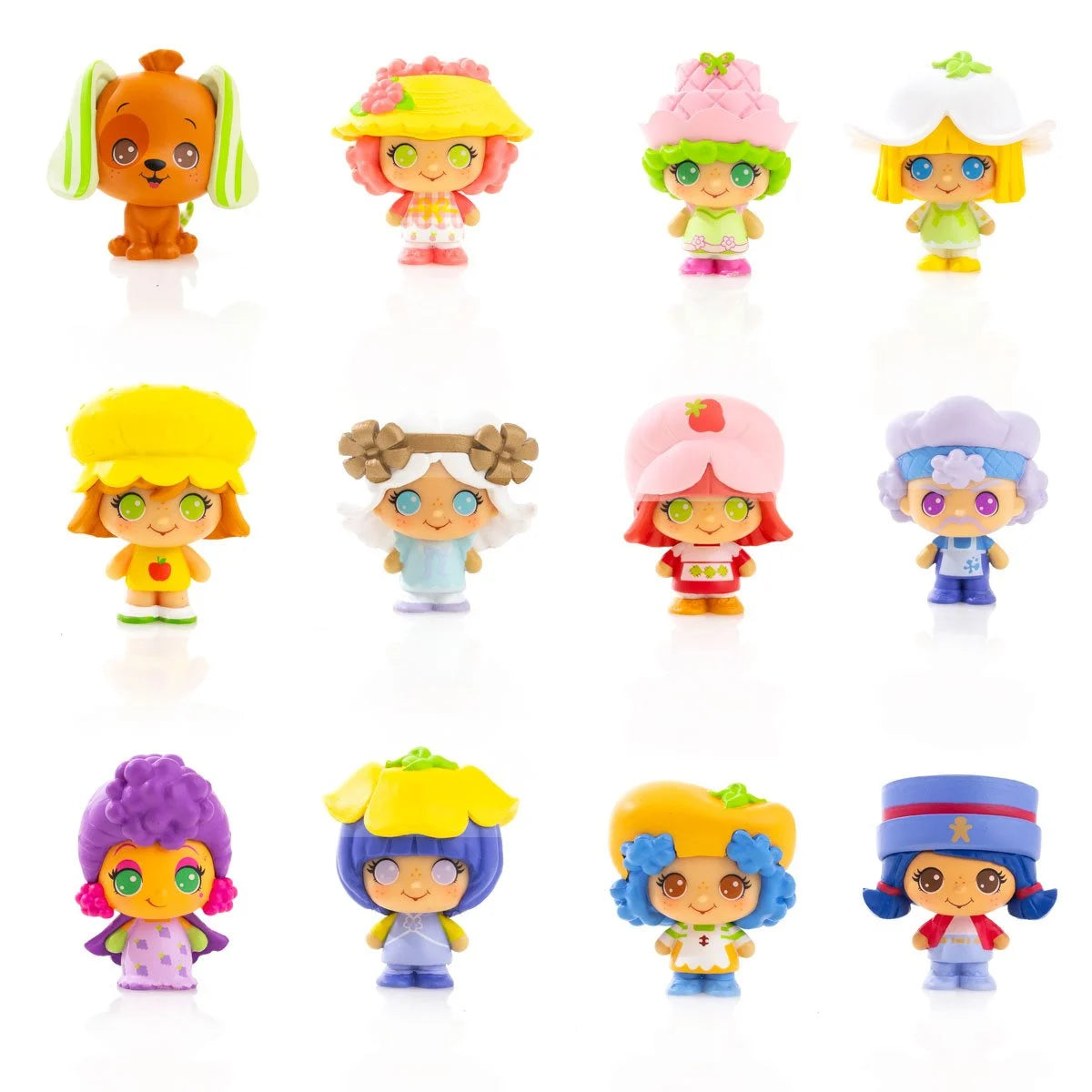 The Loyal Subjects Strawberry Shortcake 1 1/2-Inch Cheebee Mini-Figures, Blind Box with chance for Chase