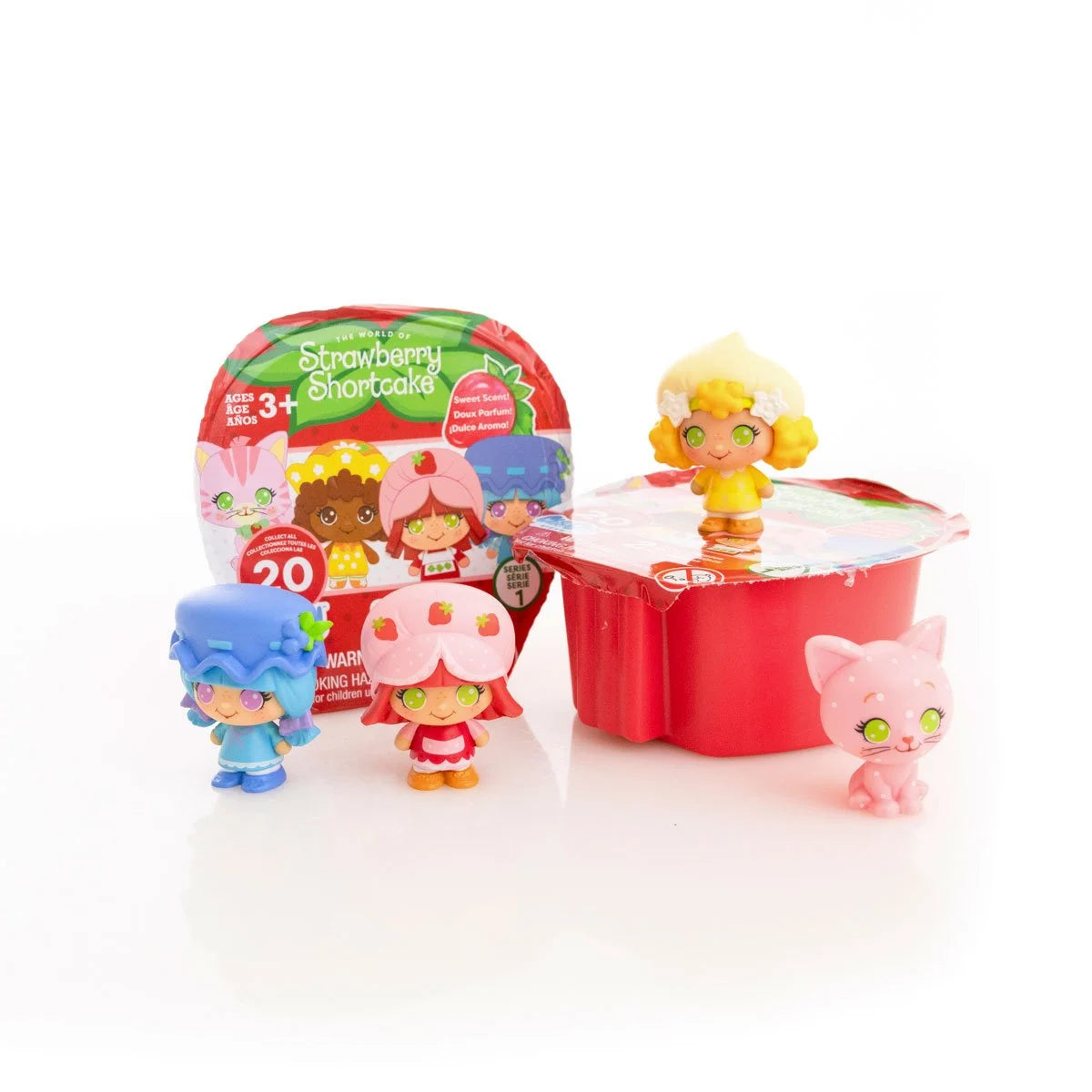 The Loyal Subjects Strawberry Shortcake 1 1/2-Inch Cheebee Mini-Figures, Blind Box with chance for Chase